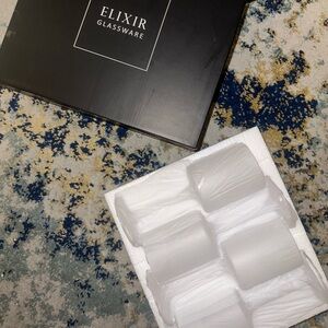 White or red wine square long stem glasses - set of 4